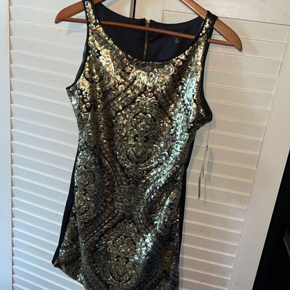 XOXO Gold sequin body con dress new with tags - Picture 1 of 7